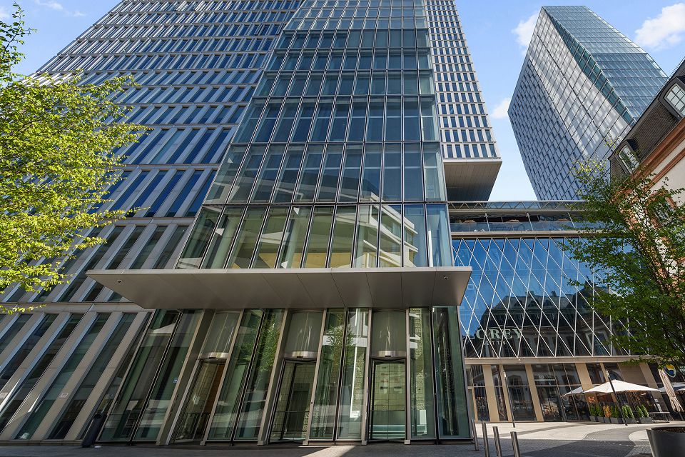 Außenansicht des Nextower in Frankfurt